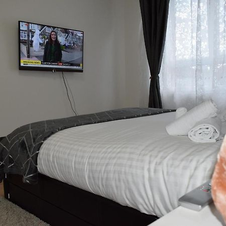 Glasgow Lovely Apartment D&N מראה חיצוני תמונה