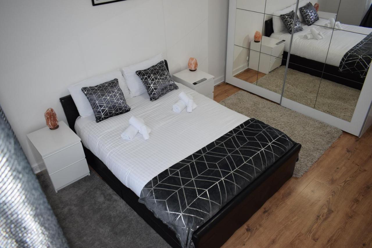 Glasgow Lovely Apartment D&N מראה חיצוני תמונה