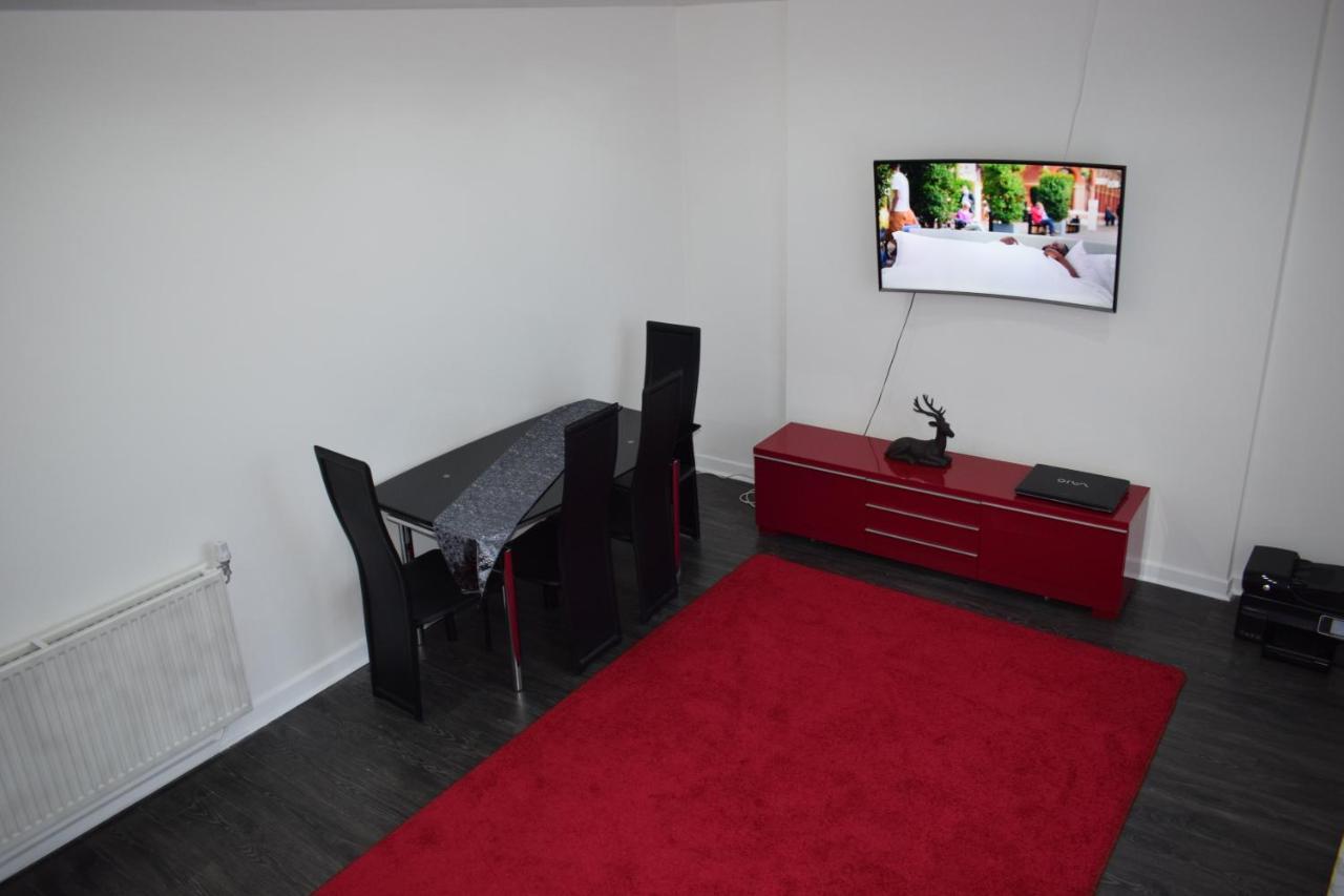 Glasgow Lovely Apartment D&N מראה חיצוני תמונה